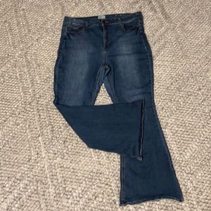 COPY - Mudd Flare jeans size 20